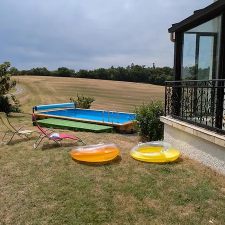 Holiday home Avec Piscine Vazerac